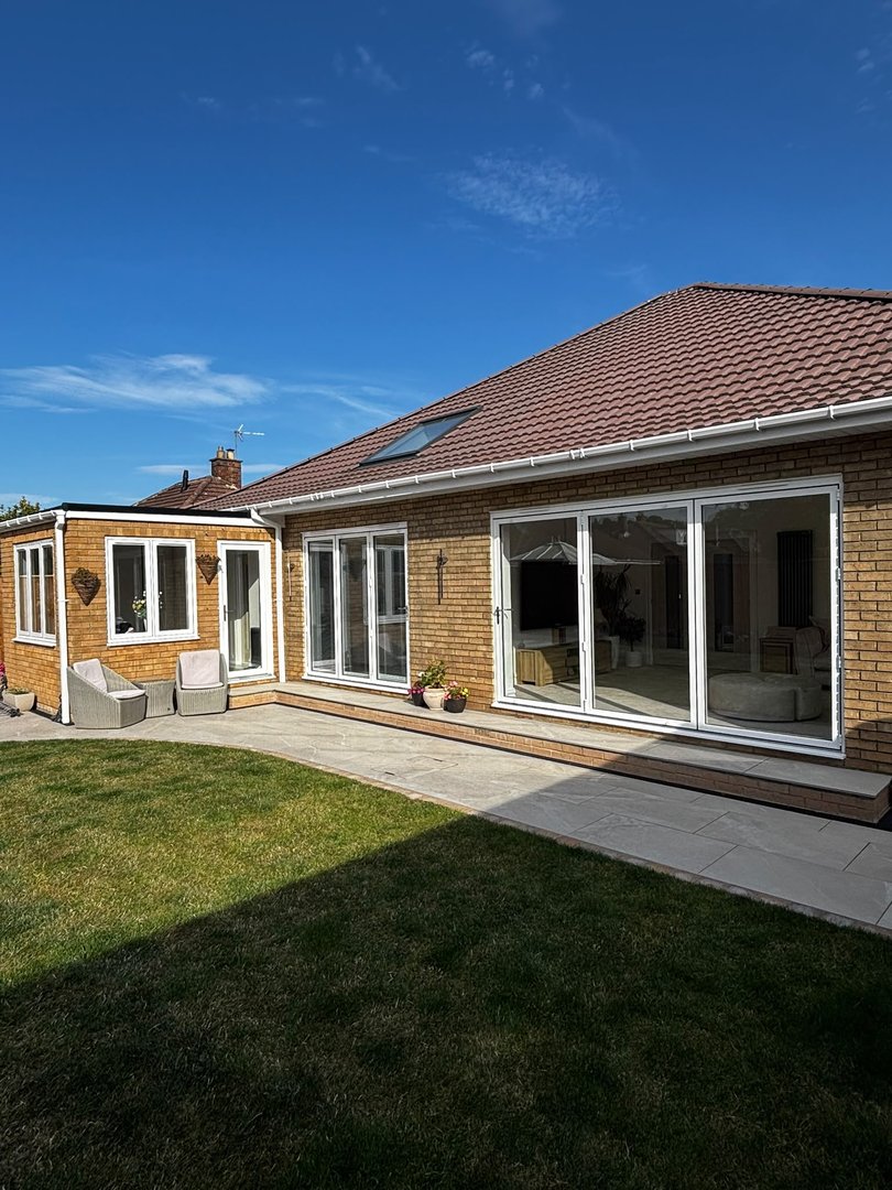 Full house of aluminium windows & bifold doors, nunthorpe by endeavour windows